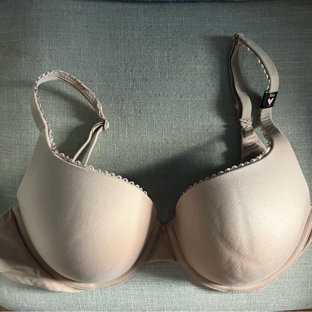 Victoria's Secret Beige Bra